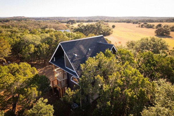 Amazing treehouse with amazing views