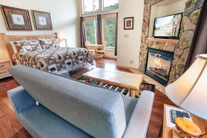 Suite with Gas Fireplace