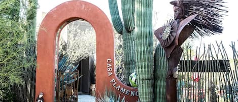 Entrance to casa flamenco