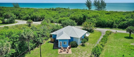 Hutchinson Island Vacation Rental | 2BR | 1BA | 1,350 Sq Ft | Steps Required