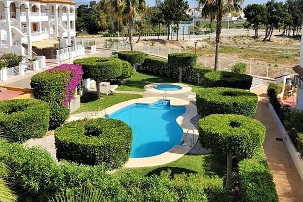 Piscine maison de vacances