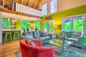 Living Room | Smart TV | Electric Fireplace | Keyless Entry
