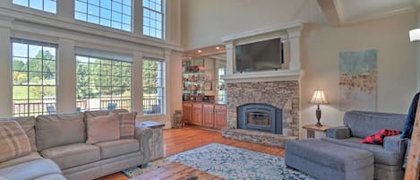 Hiawassee Vacation Rental | 5BR | 4.5BA | Stairs Required | 4,000 Sq Ft