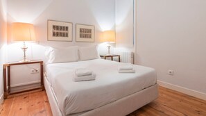 All beds are freshly made with high quality bed linen.
#comfort #quality #portugal #pt #lisbon