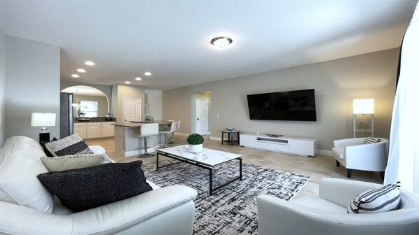 Sweet Home Vacation Home Rentals, Top Resorts Florida Solterra Resort