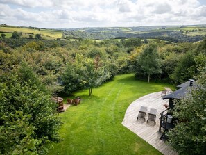 Aerial view of Hooting Owl Retreat, Somerset
