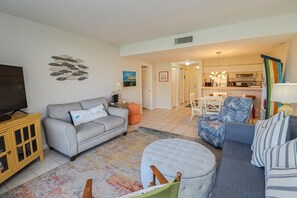 St. Augustine Beach Rentals Living Room