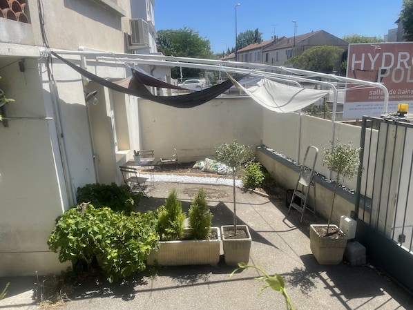 Enceinte de lâhĂ©bergement