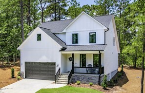 Brand New Construction (2022) - 5 BR & 3.5 baths