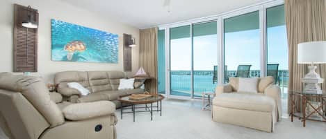Caribe Resort B1004 Living Room
