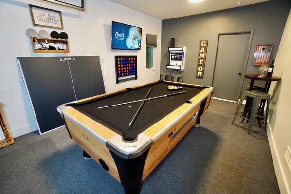Game Room (1)