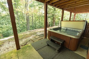 5 person hot tub