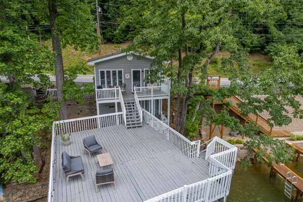 Welcome to Lake Lure! Large deck out back overlooking the lake from this cozy cottage