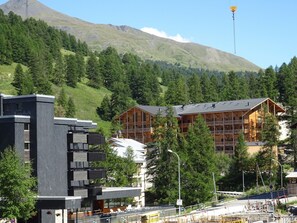 Une des vues de l'appartement
vars les claux