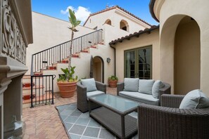 Your private 2-level, 3 bedroom oasis awaits awaits