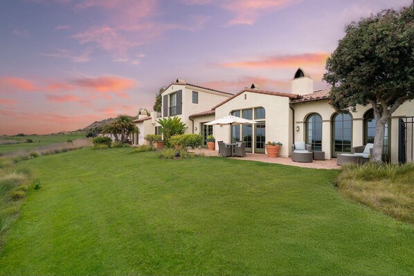 Welcome to Fieldtrip's 3 bedroom estate at Terranea Resort