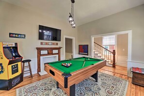 Game Room | Board Games | Free WiFi