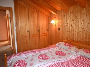 Property, Comfort, Wood, Interior Design, Bed, Floor, Hardwood, Tints And Shades, Flooring, Bedroom