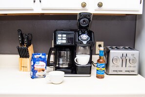Kaffe och/eller kaffebryggare