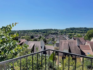 location-vue-cite-medievale-sarlat