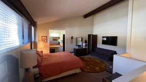 Indoors, Screen, Home Decor, Lamp, Furniture