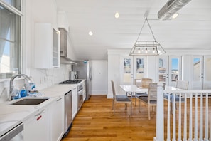 Newly Remodeled Kitchen.