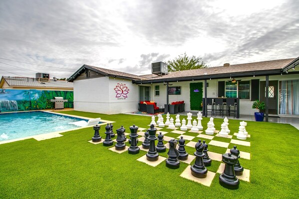 Pool