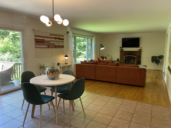 Open concept Kitchen/eating area and spacious Family Room.