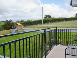 Balcony | Marlais View, Llansadwrn