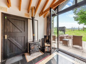 Living area | Y Bwthyn - Cennen Cottages at Blaenllynnant, Gwynfe, Llangadog