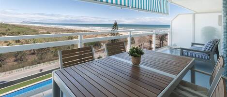 luxury beachfront apartment pets allowed sea views terrace Gandia