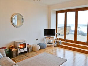 Open plan living/dining room/kitchen | Rockview, Cellardyke, nr. Anstruther