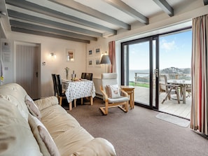 Living room/dining room | Granary Cottage - Amroth Cottages, Amroth, near Saundersfoot