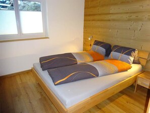 Property, Furniture, Building, Window, Couch, Comfort, Pillow, Bed Frame, Wood, Interior Design