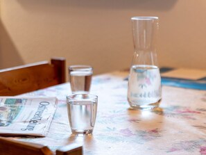 Water, Drinkware, Tableware, Wood, Barware, Table, Glass