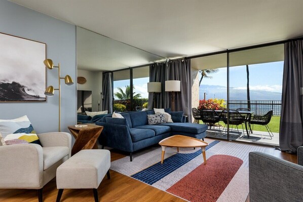 Oceanfront bliss awaits! Luxury Escape with Stunning Ocean Views and Oceanfront Lanai. Your perfect Maui escape for sun, relaxation, and adventure.