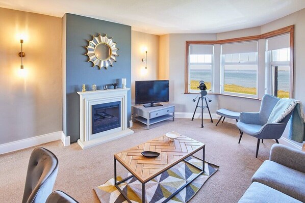 The Puffins Nest, Seahouses - Host & Stay