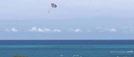 View from balcony of the Caribbean Sea / Eagle Beach