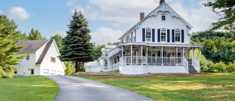 Front yard and driveway