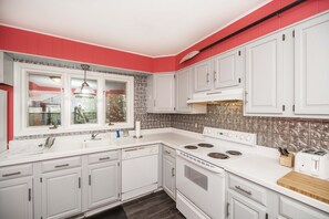 Fully Stocked Kitchen