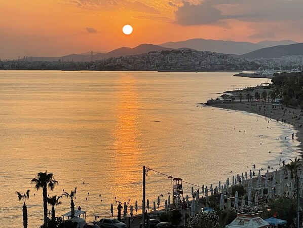 Strand