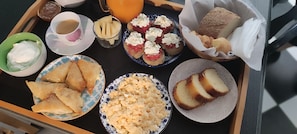 Breakfast meal