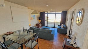 Riverview Apartment 3 - Kalbarri Accommodation Service