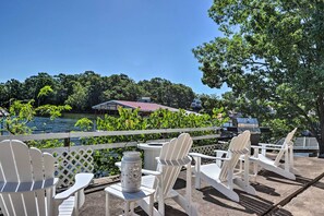 Patio | Charcoal Grill | Fire Pit
