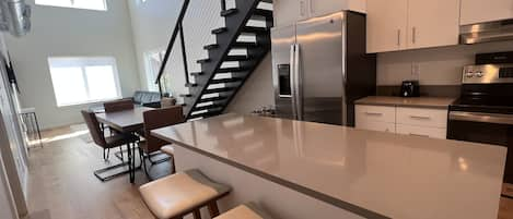 Kitchen Island (2nd floor)
