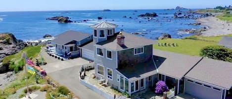 Lighthouse Point. One of the most amazing ocean properties in Crescent City!