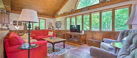 Three Rivers Vacation Rental | 4BR | 4BA | 3,200 Sq Ft | Stairs Required