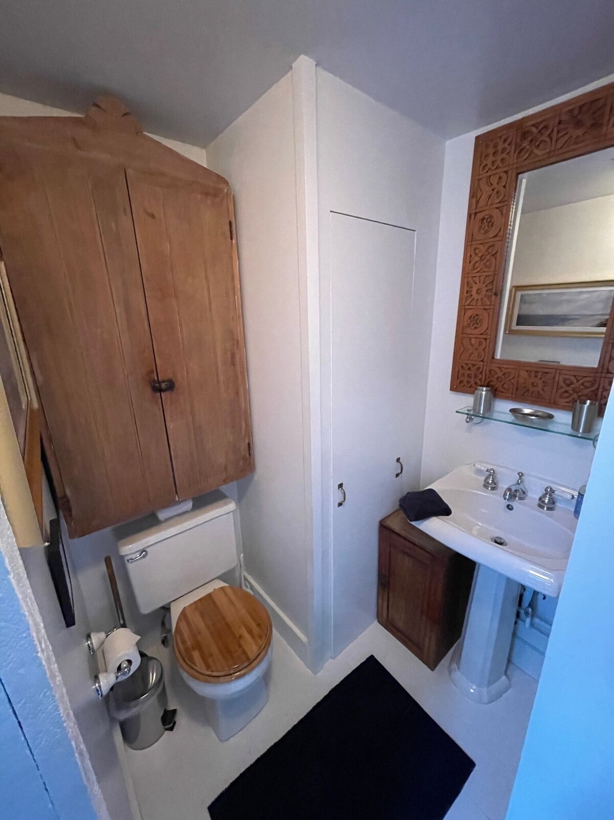 Romantic Studio Cottage, Walk to Town