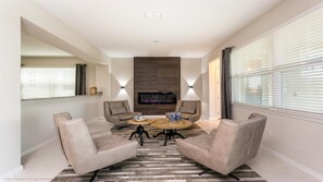 Sweet Home Vacation Home Rentals, Top Resorts Florida Solara Resort