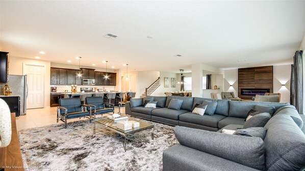 Sweet Home Vacation Home Rentals, Top Resorts Florida Solara Resort